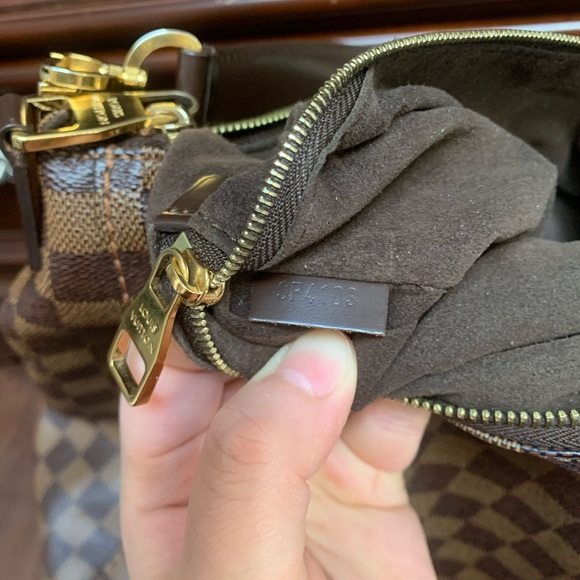 Authentic LV bag in good condition - Picture 7 of 11